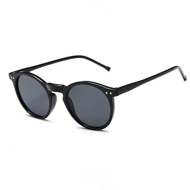 Trendy Retro Oval Frame Sunglasses for Women - Stylish UV Protection Fashion Eyewear