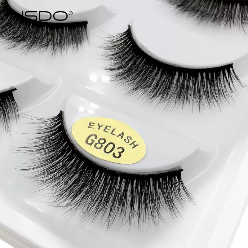 Natural 3D Mink Eyelashes - Handmade False Lashes for Dramatic Eye Makeup