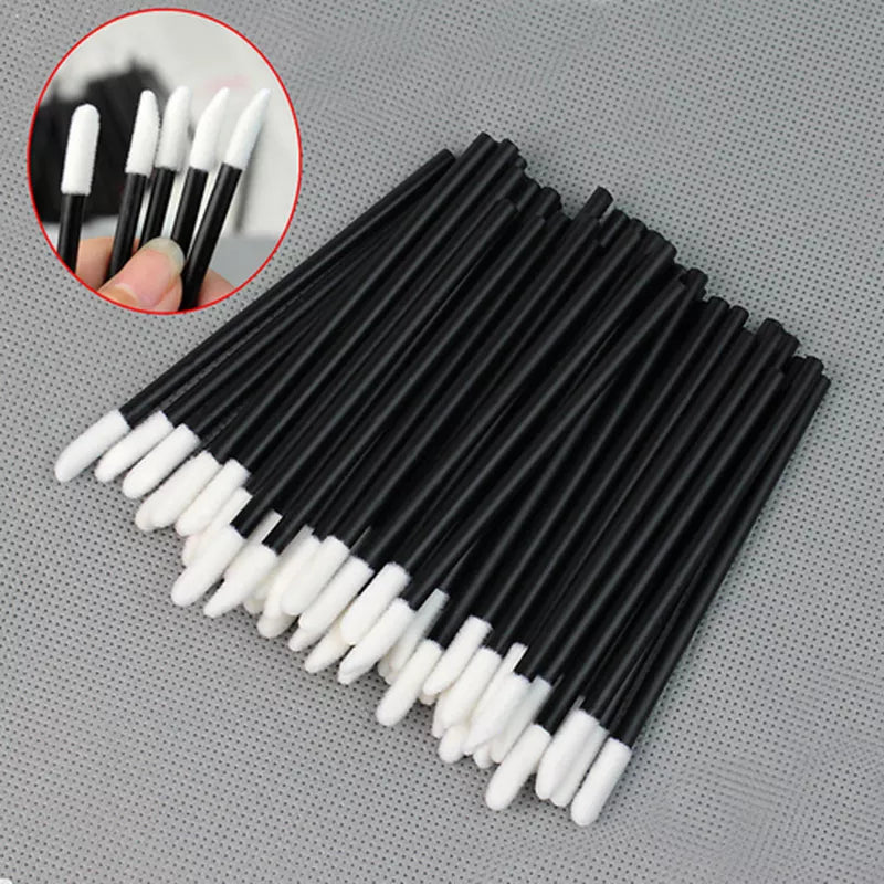 Disposable Lip and Eyelash Brushes for Professional Makeup Application and Hygiene