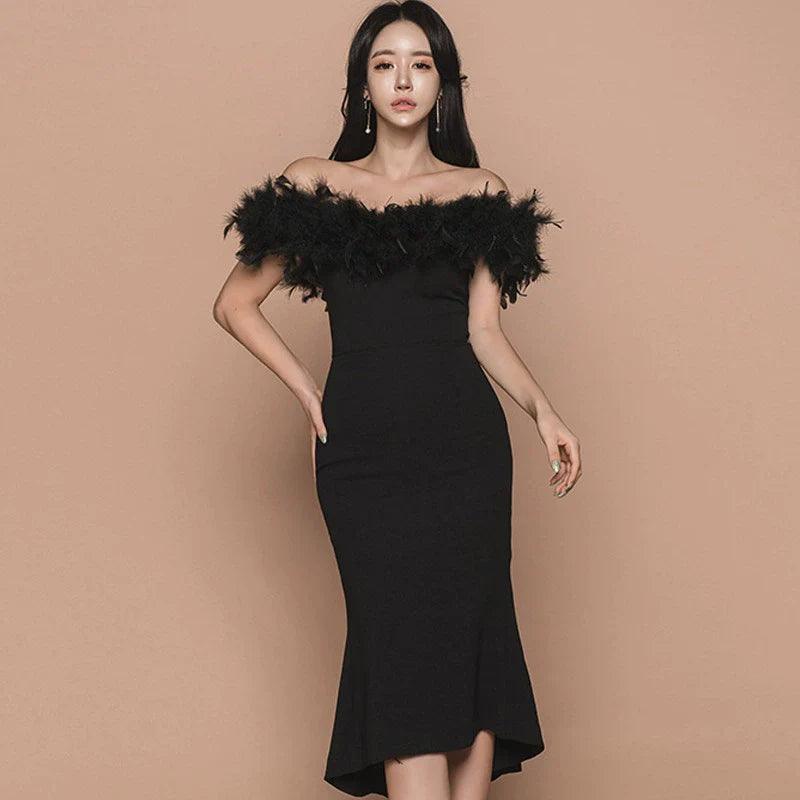 Elegant Fishtail Dress: Off-Shoulder Glamour & Sophistication