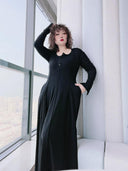 Black Evening Dress: Sophisticated Plus Size Apparel