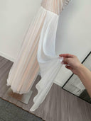 Soft Off-Shoulder Wedding Dress Retro Elegance and Charm