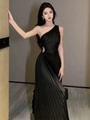 Accessible Luxury One Shoulder Pleated Dress Elegant Attire