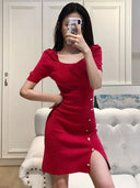 Chic Square-Cut Collar Dress Spring 2021 Fashion Statement