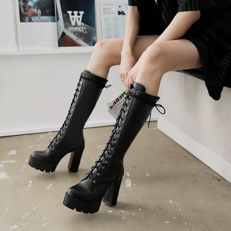 Chunky Heel Martin Boots: Stylish Trendsetter Footwear