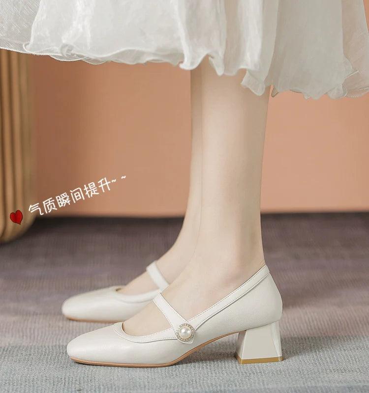 Mary Jane Retro Strap Shoes: Modern Han Chinese Style