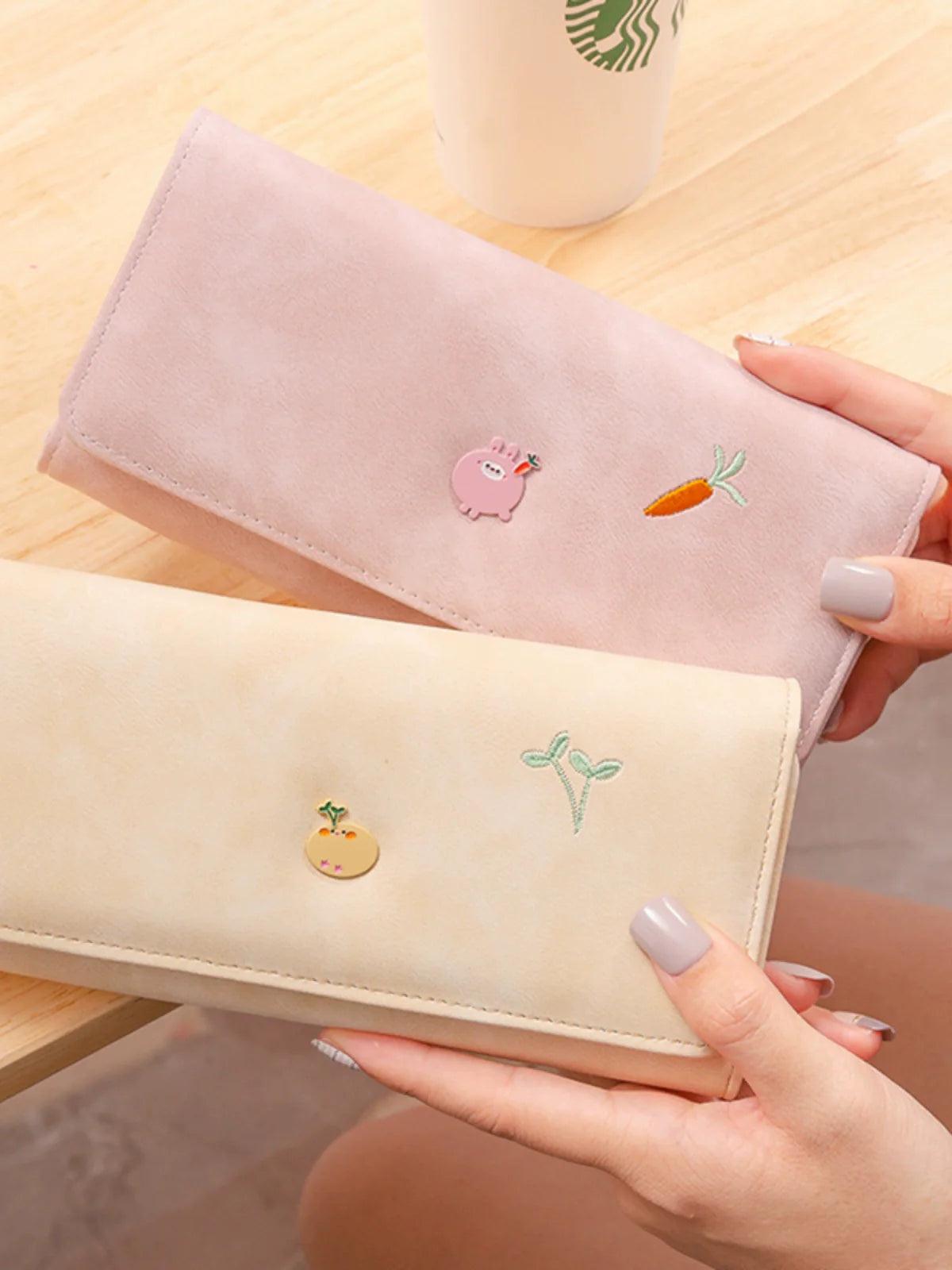 Embroidered Wallet: Stylish Multi-Card Holder & Organizer