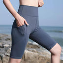 Curvy Women's Quick-Dry Workout Leggings Stylish Fitness Bottoms