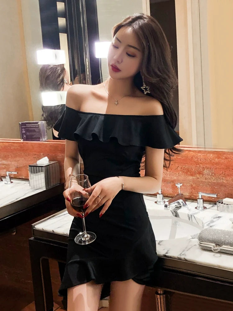 Western Elegance: Chic Flounce Dinner Dress - Spring 2022