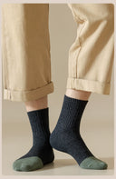 Men's Comfy Cotton Socks: Breathable Moisture-Wicking Fit