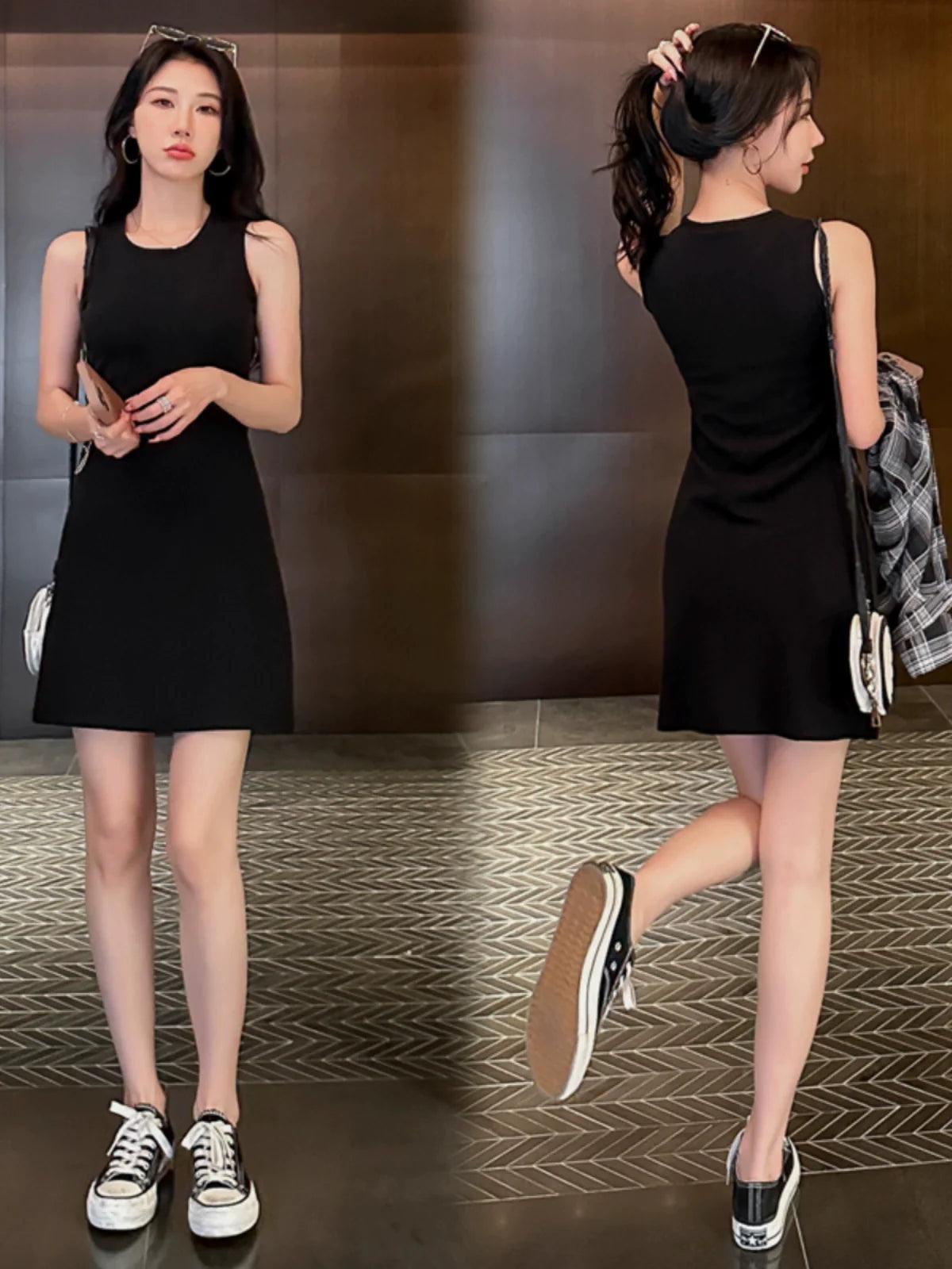 Summer Black Shift Dress: Hepburn Style Skirt - Retro Chic Commuting Fashion