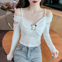 Sweet Off-the-Shoulder Shirt: Korean Chic Fashion Must-Have