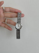 Elegant Vintage Gold Women's Watch Timeless Luxury Accessory