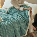 Winter Warm Blanket Skin-Friendly Striped Bedspread Throw