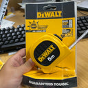 Durable DEWALT 5m & 7.5m Tape Measure for Carpentry