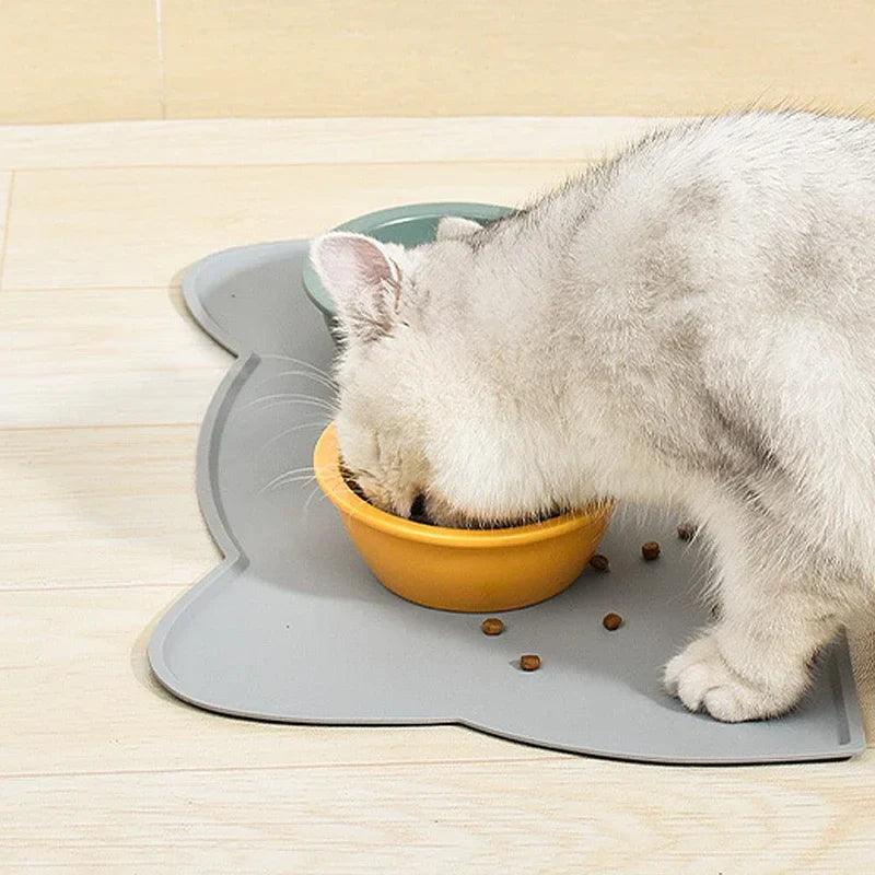 Pet Silicone Food Mat: Portable Waterproof Non-Slip Feeding Pad for Cats Dogs  ourlum.com   