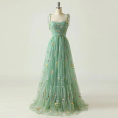 Mint Green Tulle Dress: Sophisticated Charm & Comfort