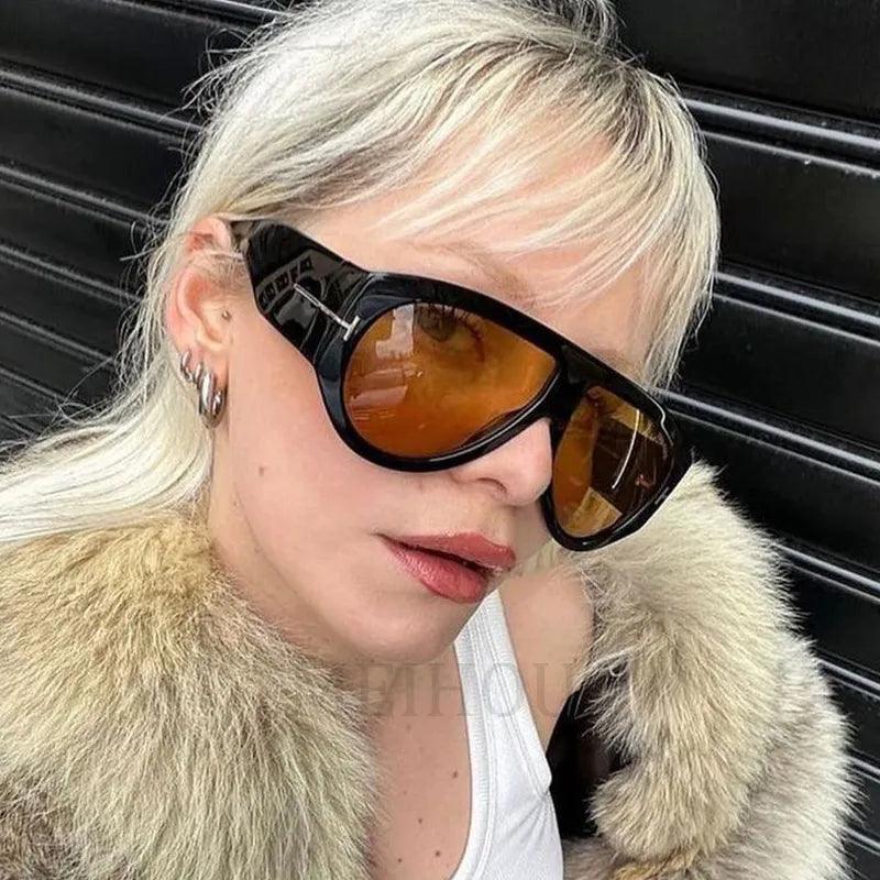 Chic Oversized Pilot Sunglasses for Women with Gradient Lenses - Retro Luxury Big Frame Shades 2023