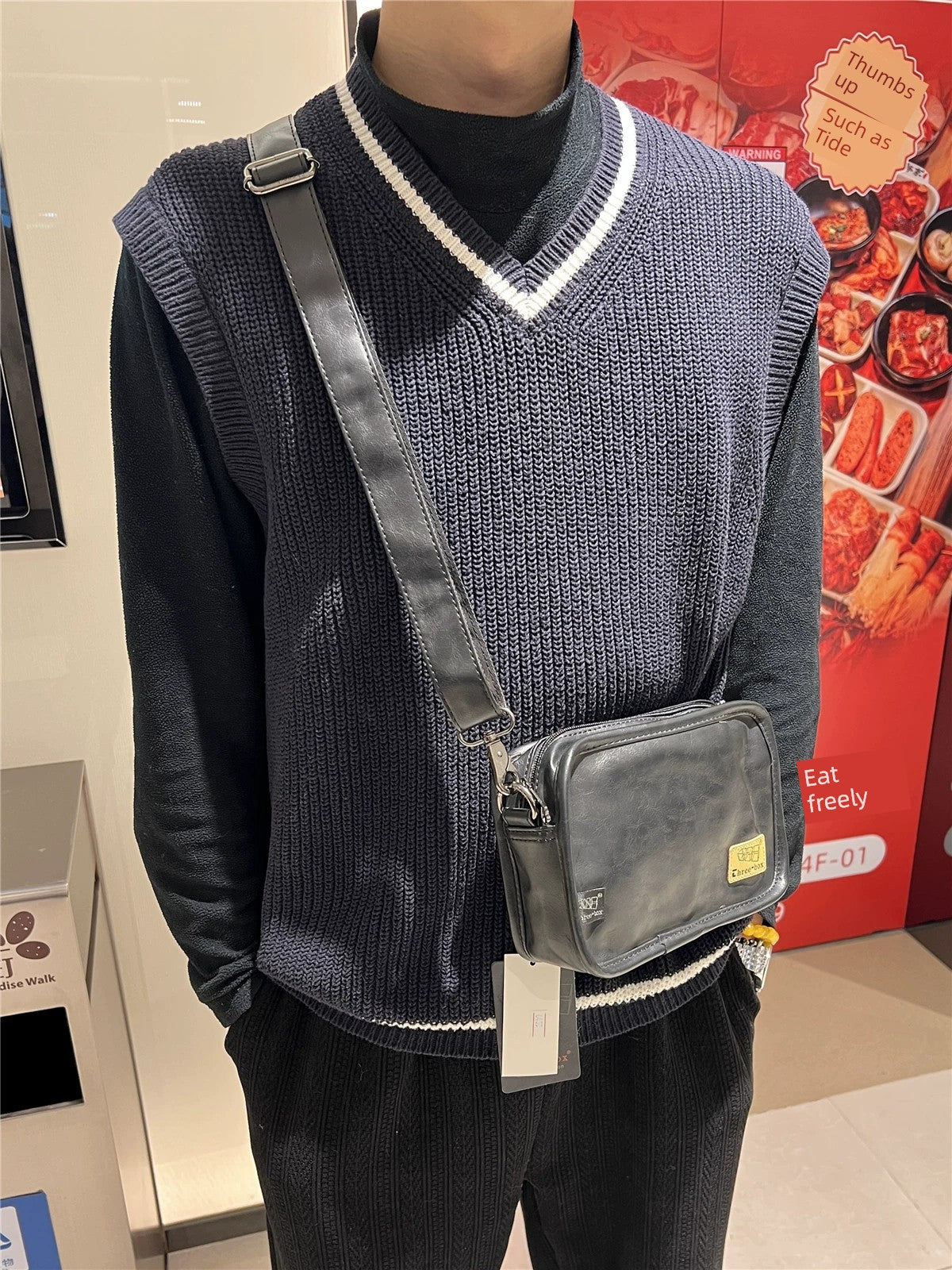 Men's Stylish Crossbody Phone Holder: Trendy Fashion Shoulder Bag