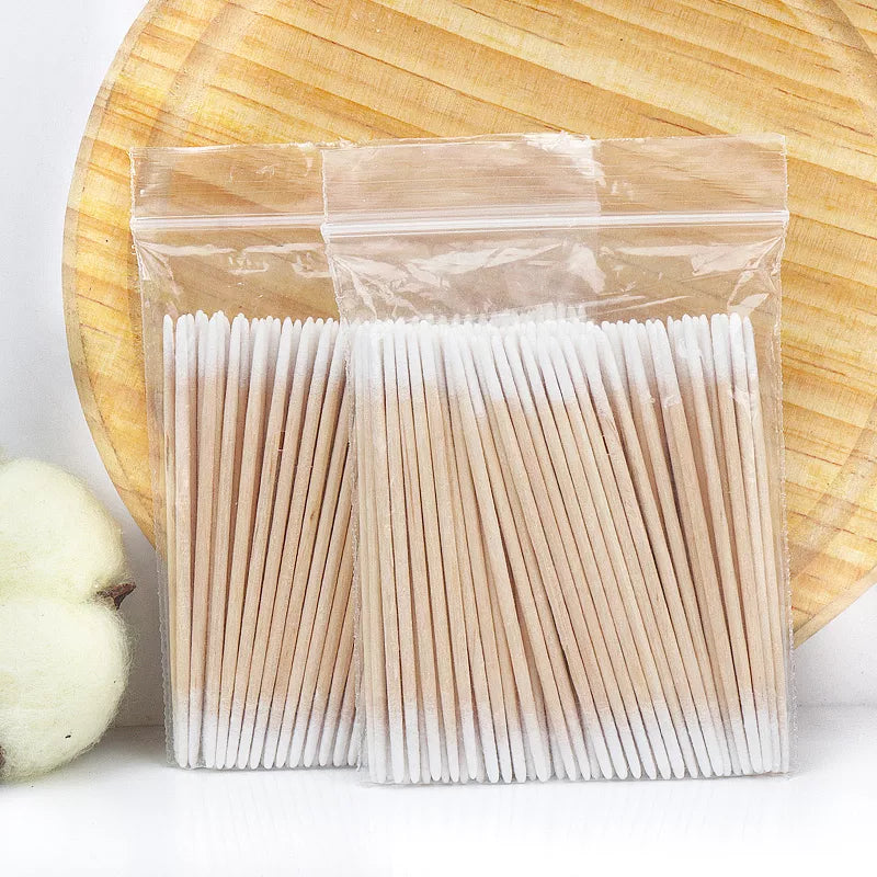 Precision Micro Wood Makeup Brushes & Lint-Free Cotton Swabs for Professional Beauty Application