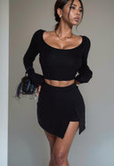 High-Waisted Street-Style Skirt Modern Chic Look Trendy