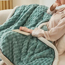 Winter Warm Blanket Skin-Friendly Striped Bedspread Throw