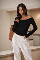 Fresh Spring Style Slim Fit Niche Top Modern Twist Fashion