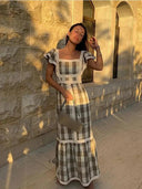 Elegant Striped Long Dress: Stylish Square Collar Robe