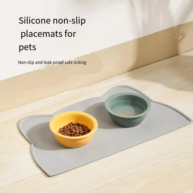 Silicone Pet Food Mat: Portable Waterproof Non-Slip Feeding Pad for Cats and Dogs  ourlum.com   