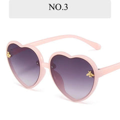 Cute Cartoon Bee Heart-Shaped Kids Sunglasses with UV Protection - Stylish Pink Gradient Eyewear for Girls and Boys