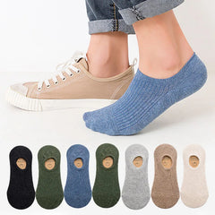 Breathable Cotton Socks: Stylish Comfort for Active Men
