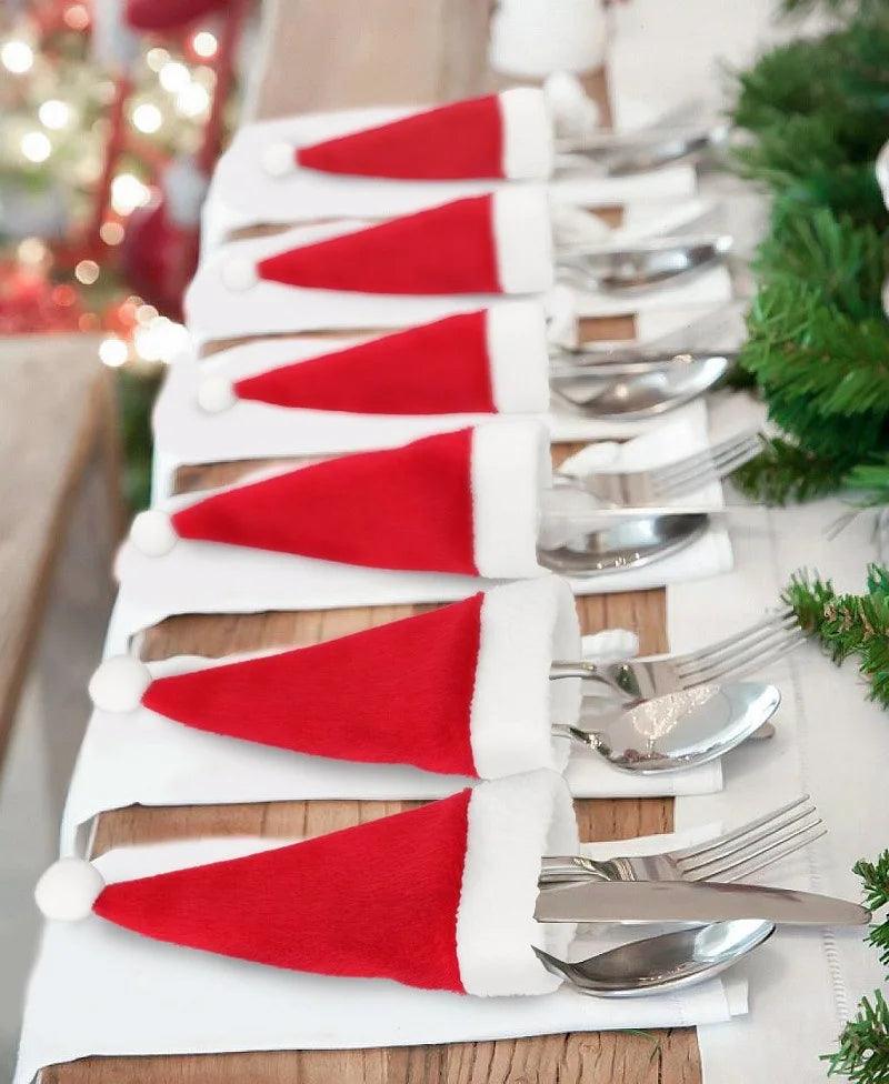 Christmas Tableware Holder Bag: Festive Cutlery Holder & Gift Bag  ourlum.com   