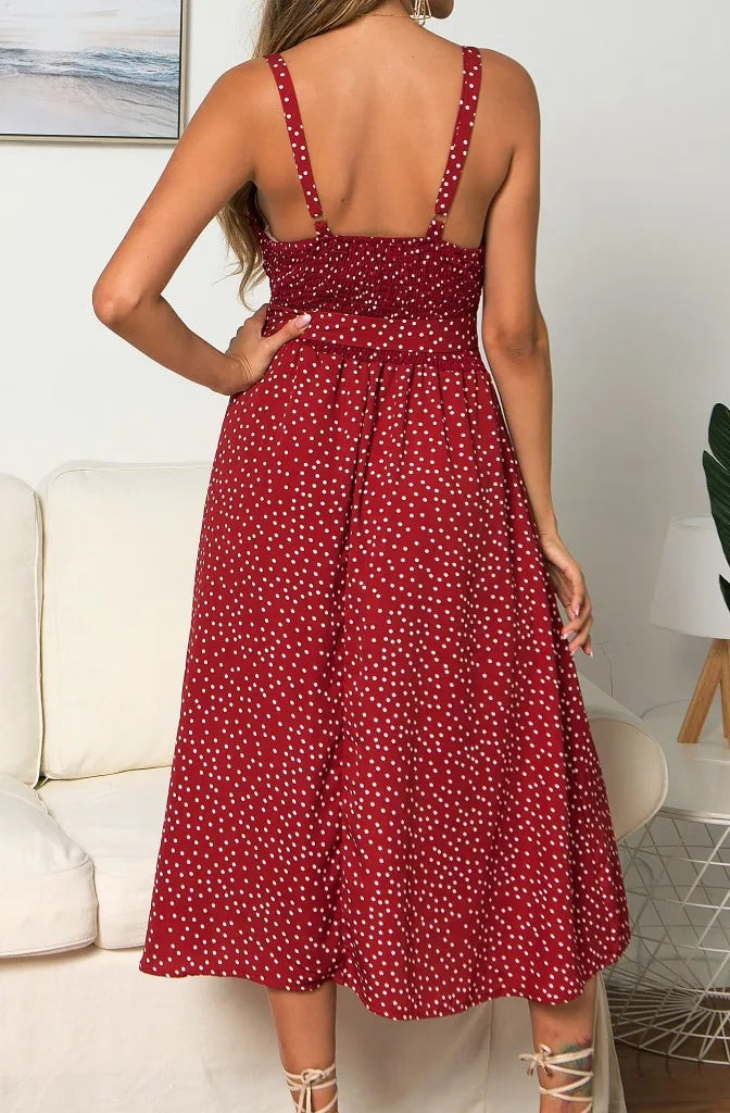 Polka Dot Sundress: Chic Sleeveless Summer Style Statement