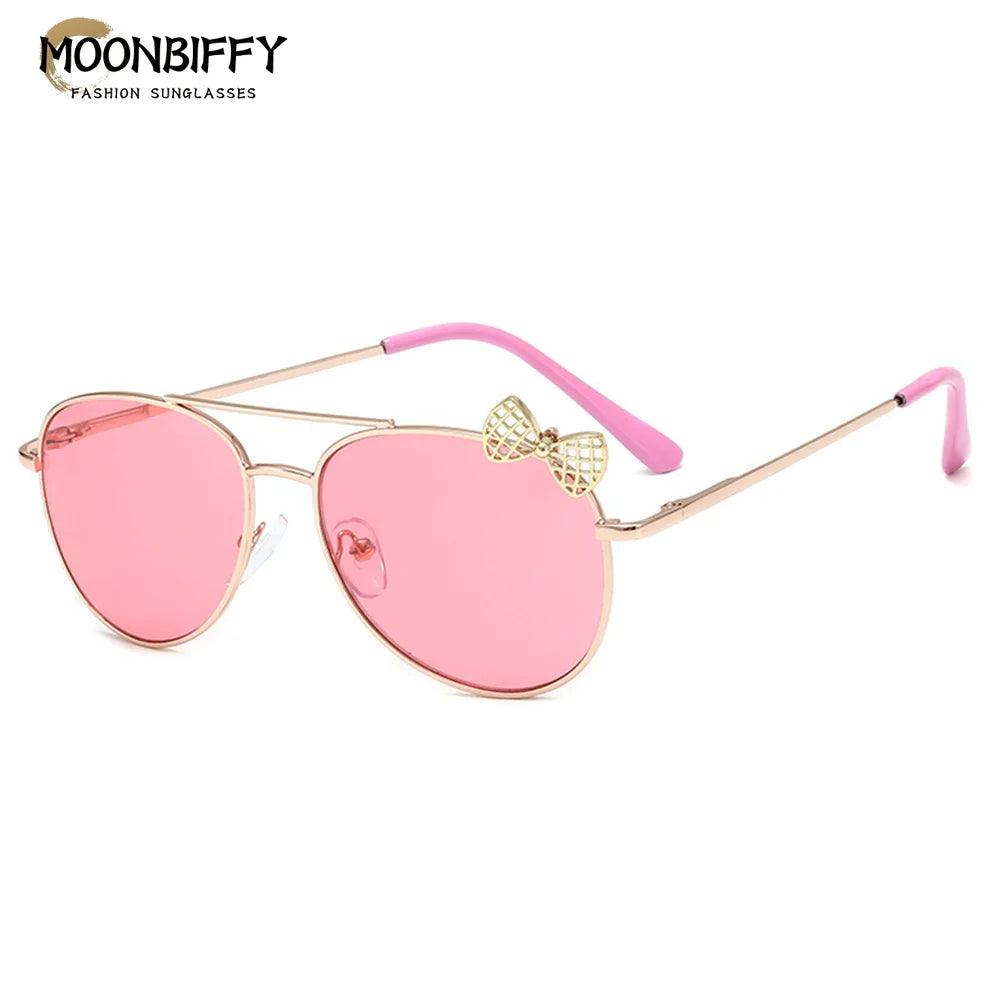 Trendy Kids Sunglasses with UV Protection - Stylish Metal Frame Goggles for Girls' Outdoor Fun and Parties