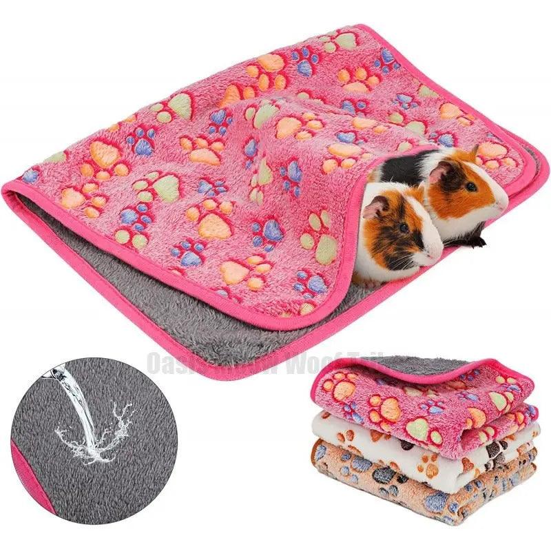 Cozy Coral Fleece Pet Blanket: Soft, Washable Bed Mat for Small Animals  ourlum.com   