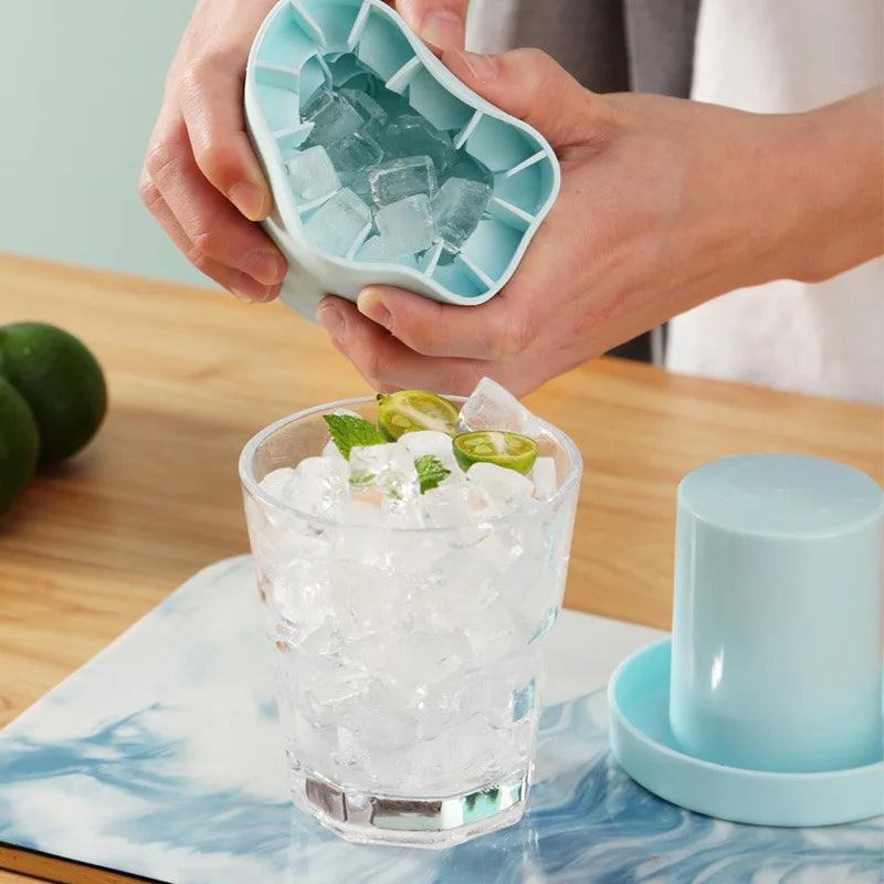 Eco-Friendly Quick Freeze Silicone Ice Maker Mold for Whiskey & Beer