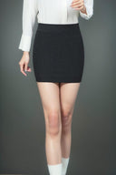 Chic Gray Elastic Skirt: Modern Woman's Fashion Upgrade