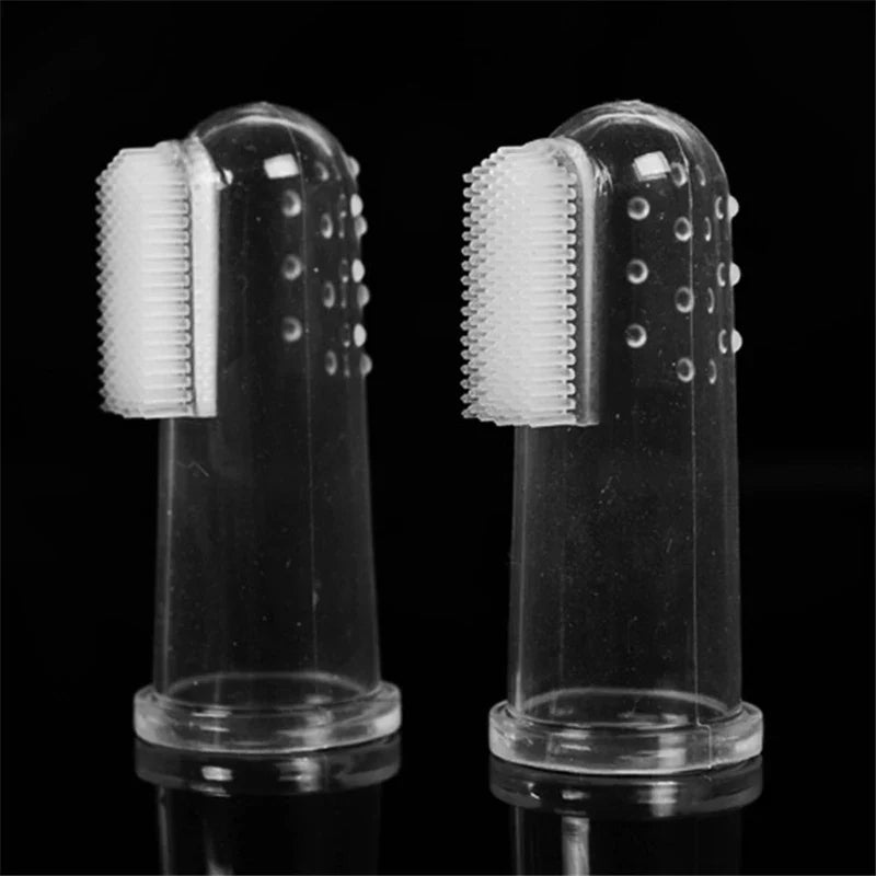 Soft Pet Finger Toothbrush: Bad Breath Tartar Teeth Cleaning Tool  ourlum.com   