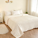 1 Piece of Super Soft Thickened Blanket for Warm Sleep